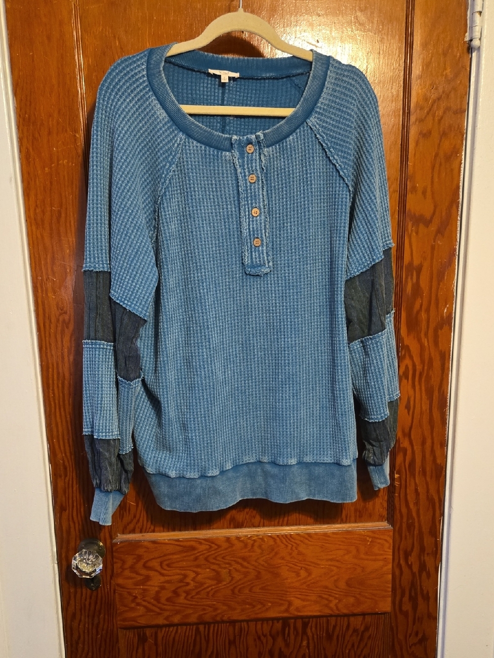 Easel Teal Waffle Knit Henley  Top with Contrast Trim- Size Small/ Oversized